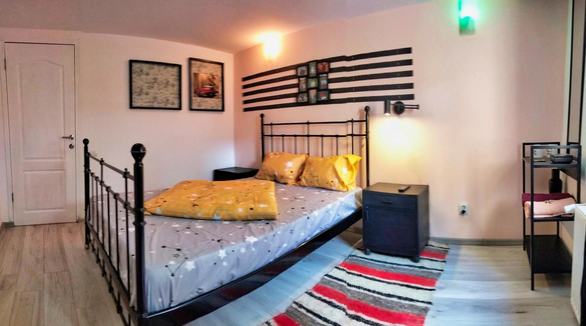 Doi Iepuri Apartment อาซูกา ภายนอก รูปภาพ